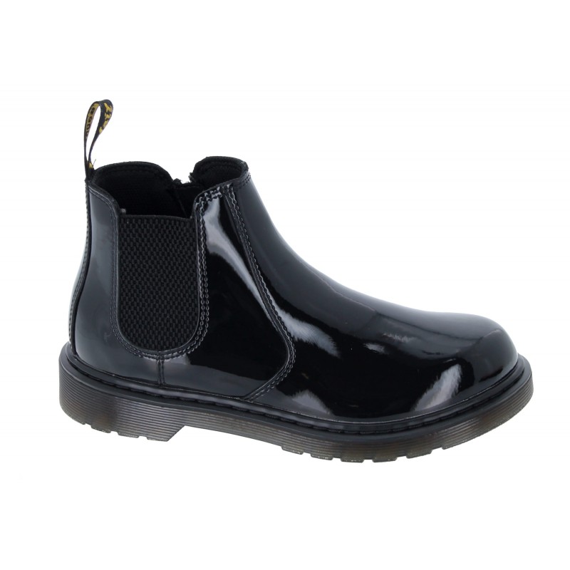 Kids black patent hot sale dr martens